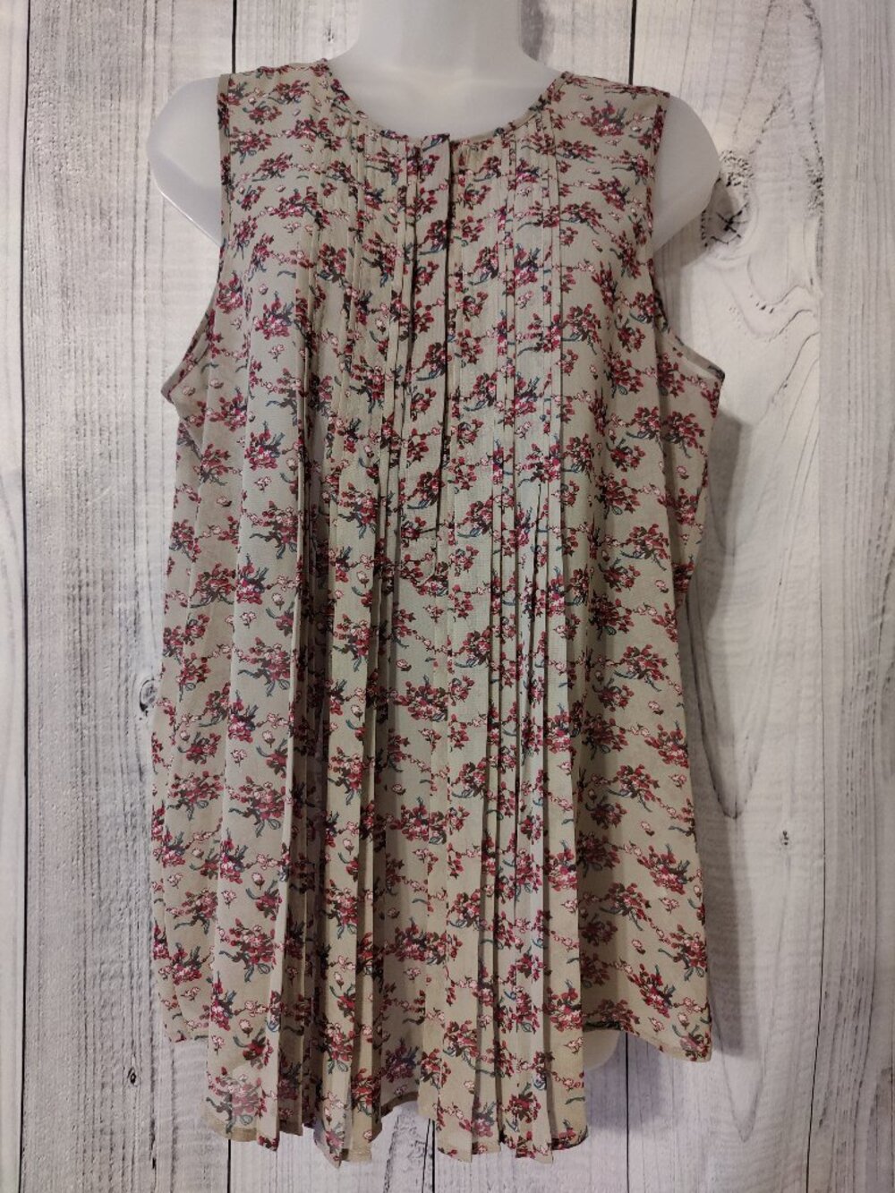 Daniel Rainn Taupe Floral Pintuck Sleeveless Blouse